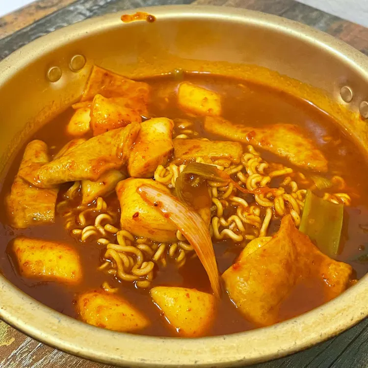 럭키네떡볶이 사진