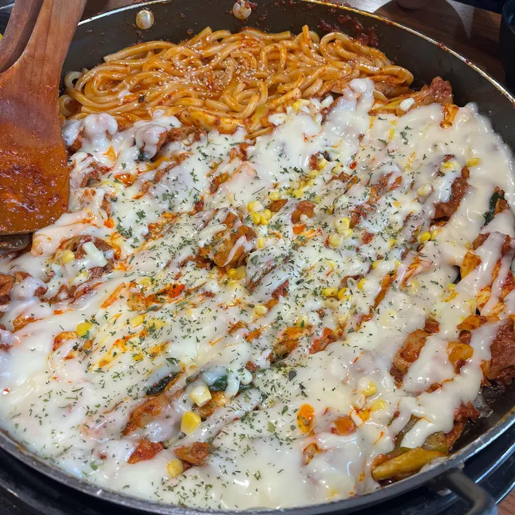유가네닭갈비 사진