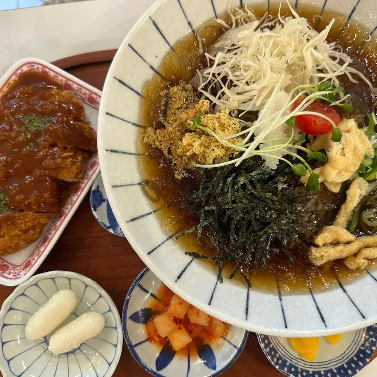 핵밥 사진