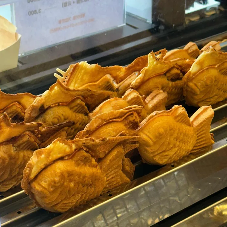 따뜻한 붕어빵 사진