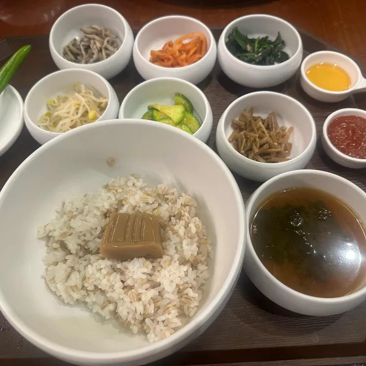 이스트빌리지 사진