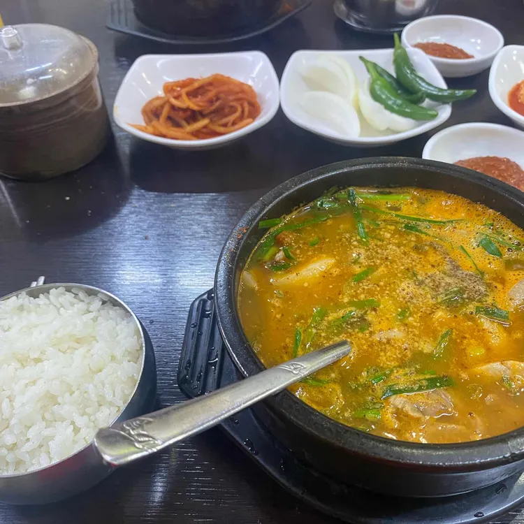 신의주순대국 사진