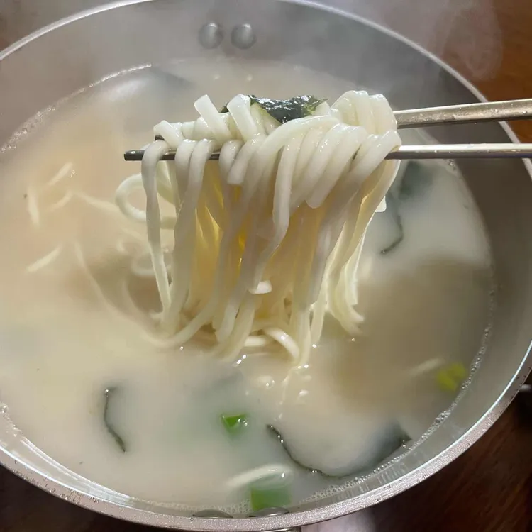 신도칼국수 사진