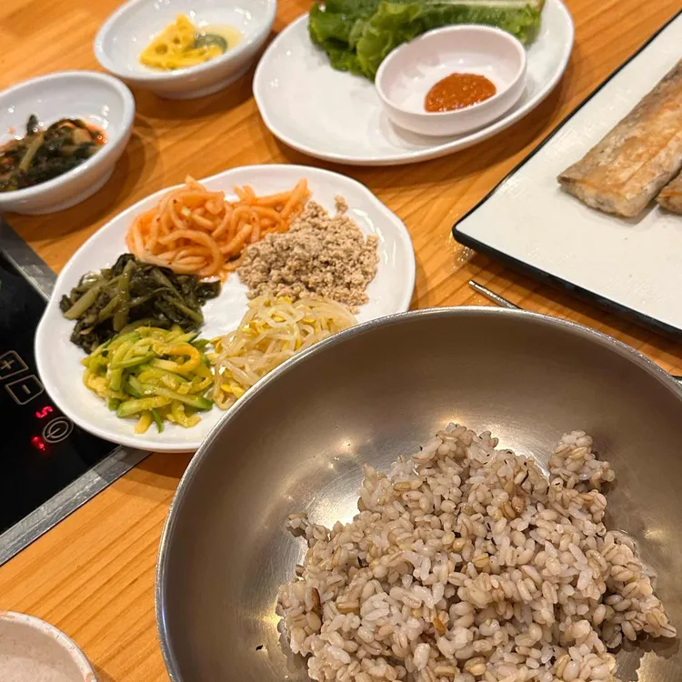 봄이보리밥 사진