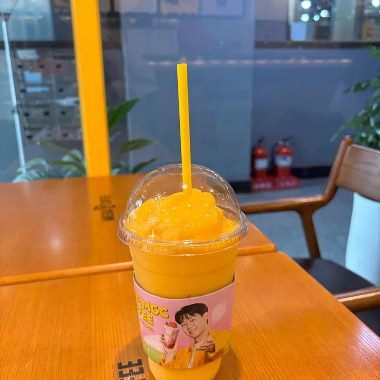 메가커피 사진