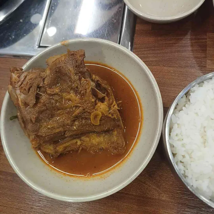 서부청기와감자탕 사진