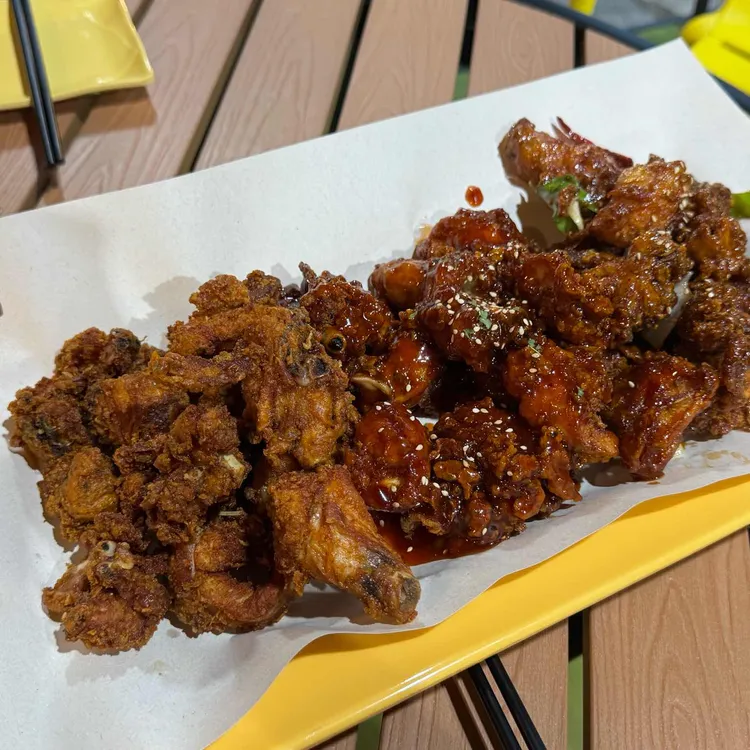 노랑통닭 사진