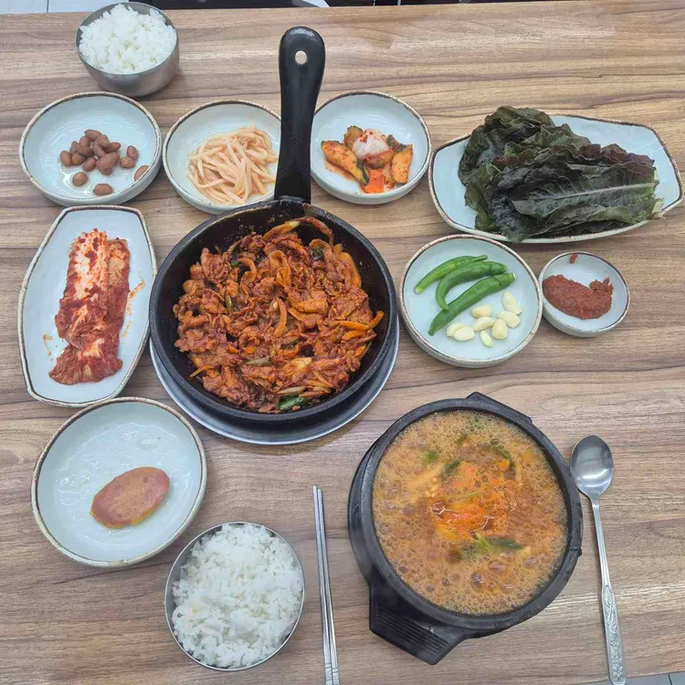 초량원조불백 사진