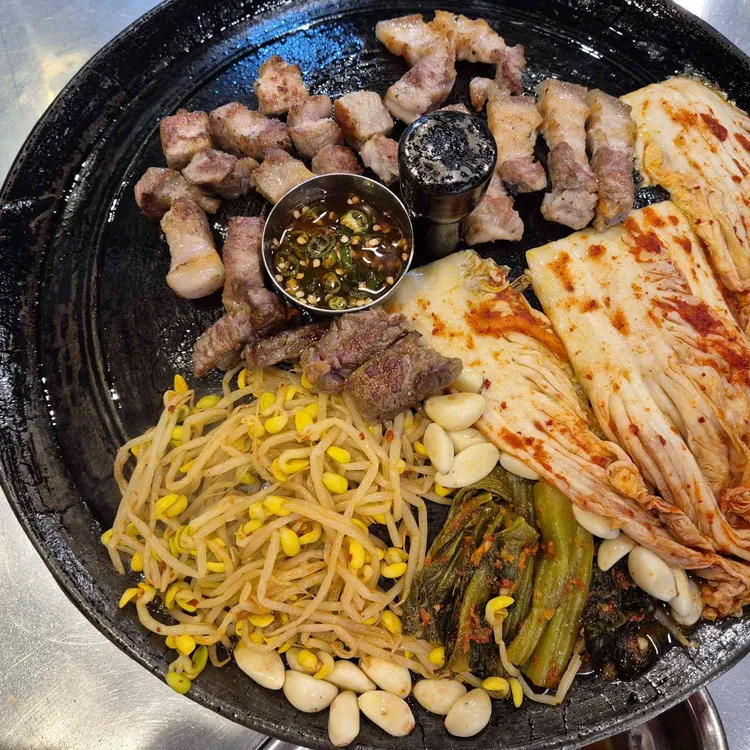 목구멍 사진