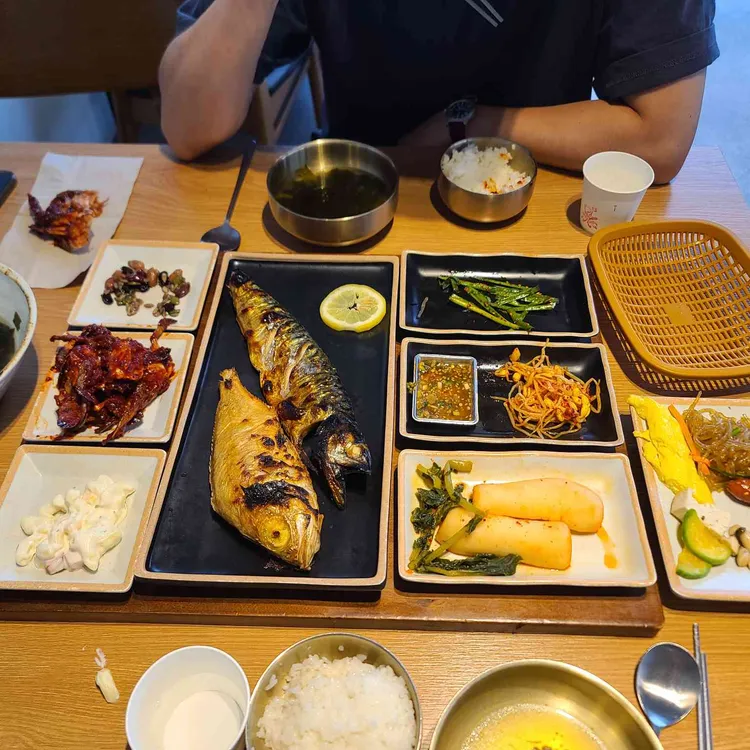 정성고등어 사진