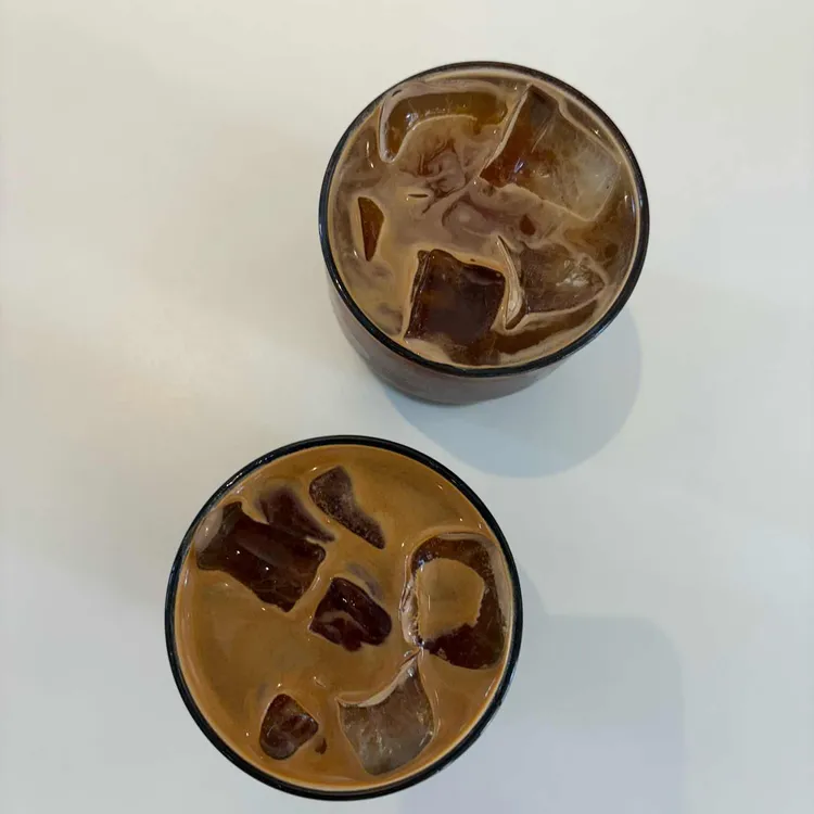 폴룩스커피 사진