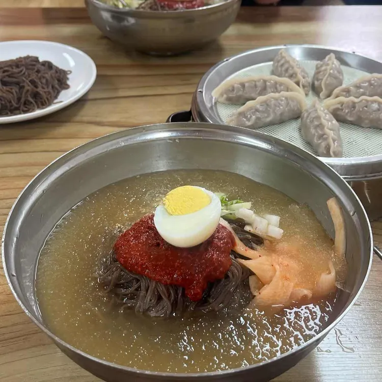 서울냉면 사진