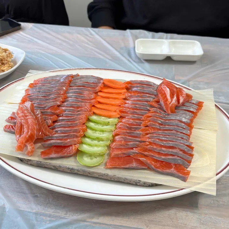 물안골송어회 사진