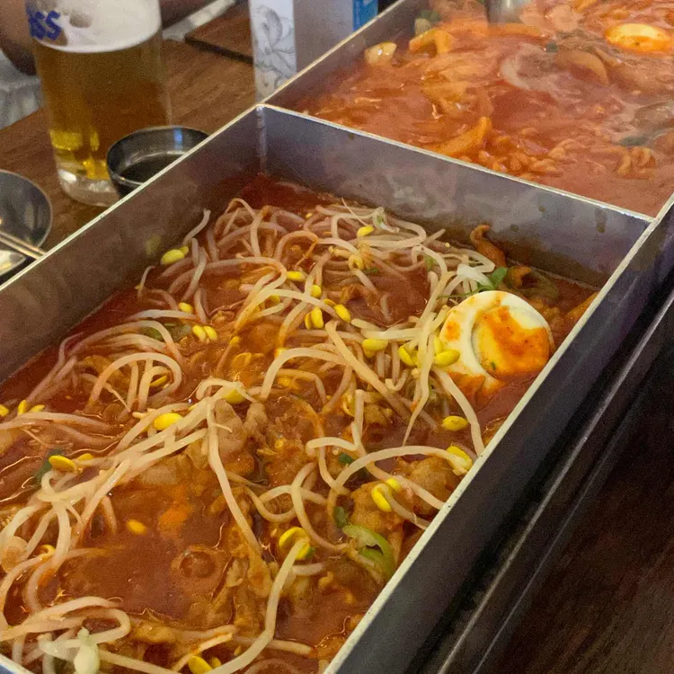 밤을걷는선비 사진