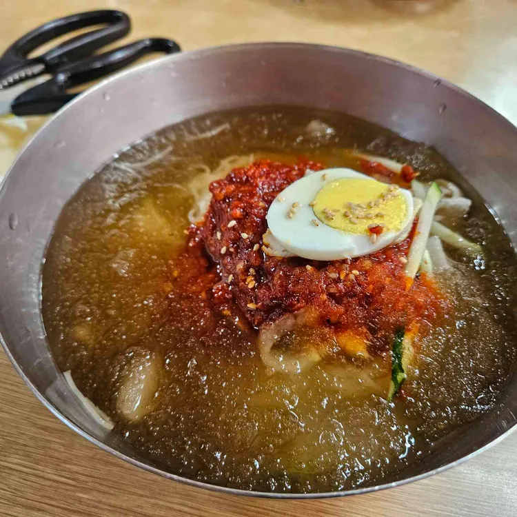 장수밀면 사진