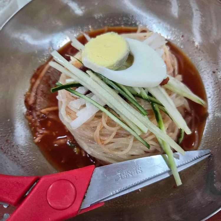 함흥냉면 사진