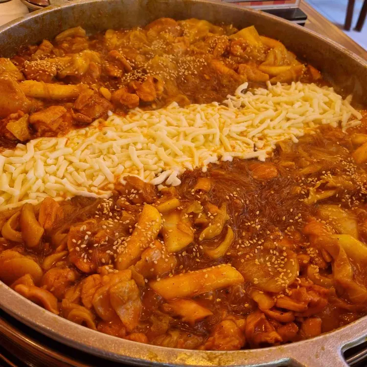 중앙닭갈비 사진