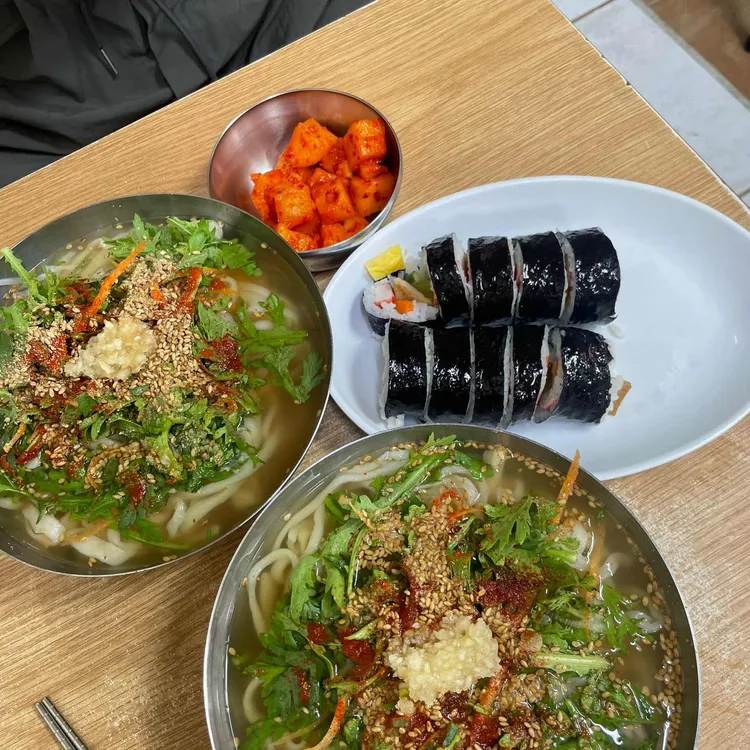 기장손칼국수 사진