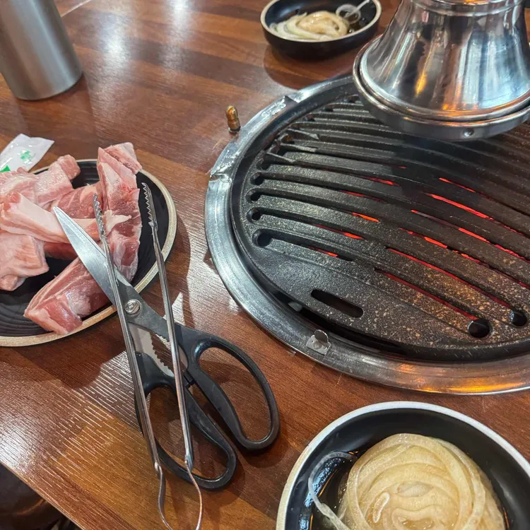 한돈고집 사진