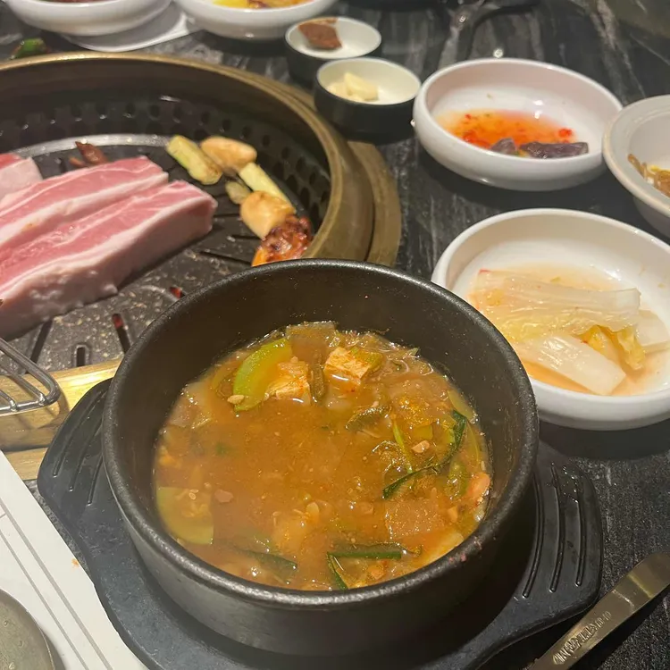 금돈옥 사진