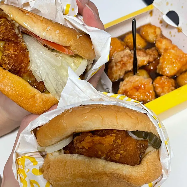 맘스터치 사진