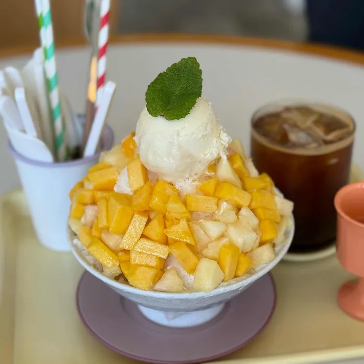 어도먼트 사진