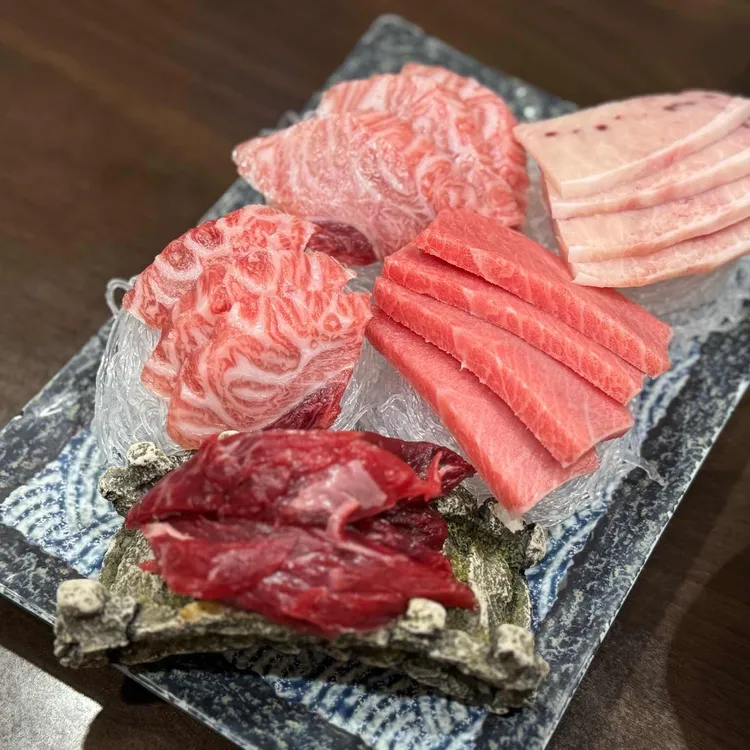 돌참치 사진