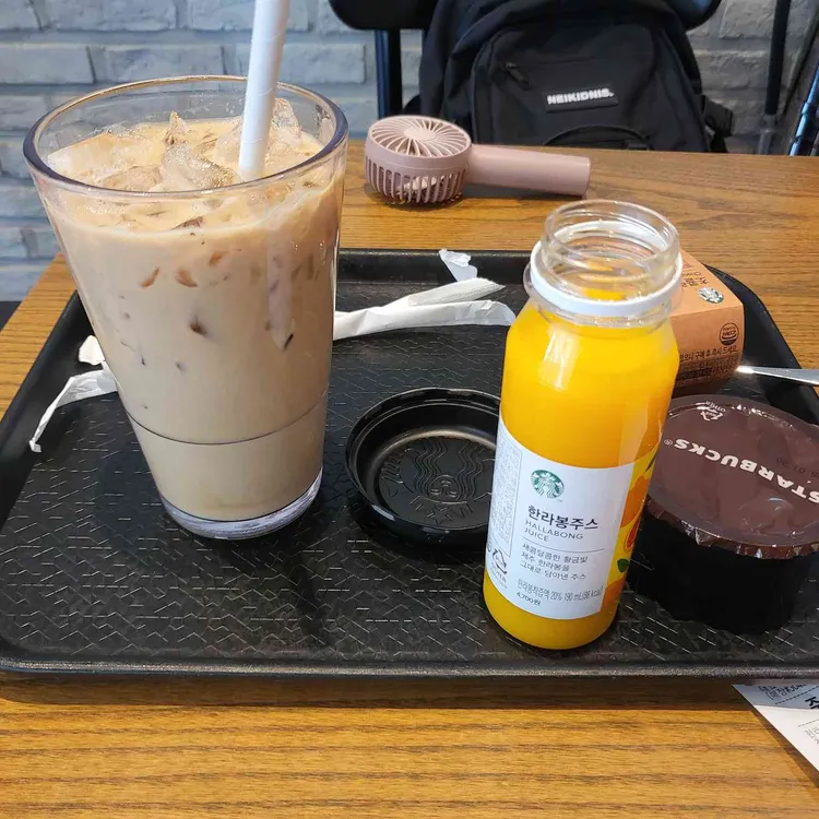 스타벅스 사진