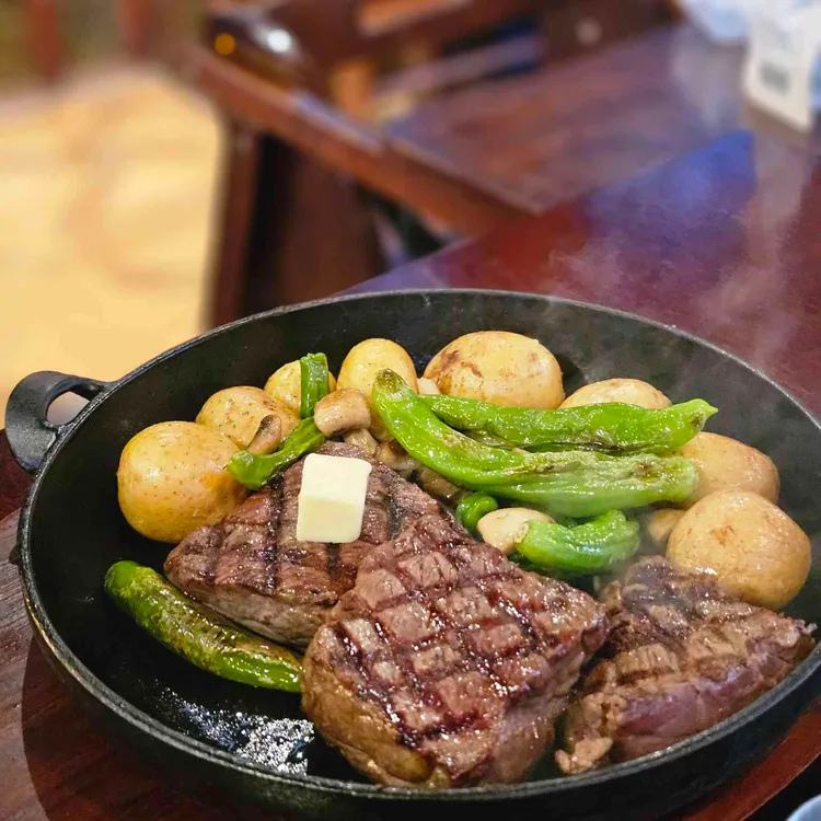 하이킹 사진