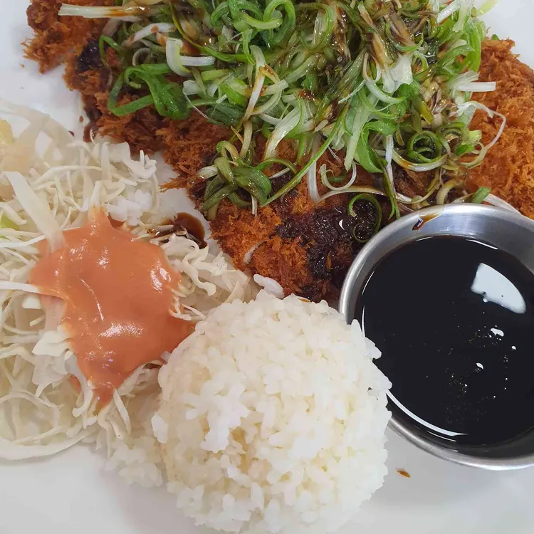 완돈 사진