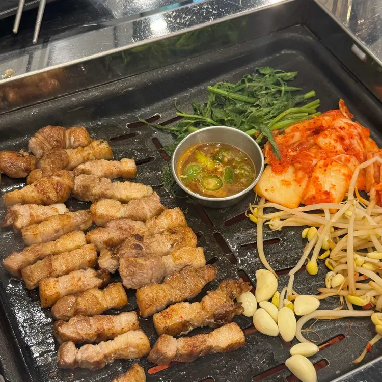 돈돈번 두루치기&삼겹살 사진