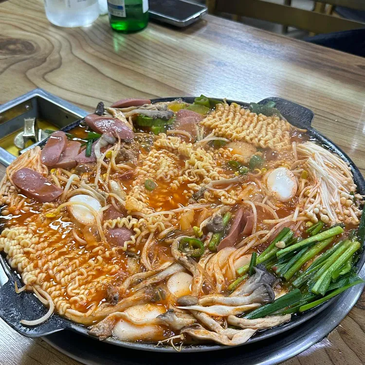 백미부대찌개 사진
