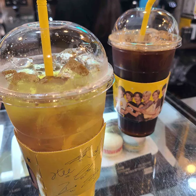 메가커피 사진