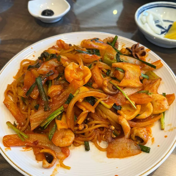 현경 사진