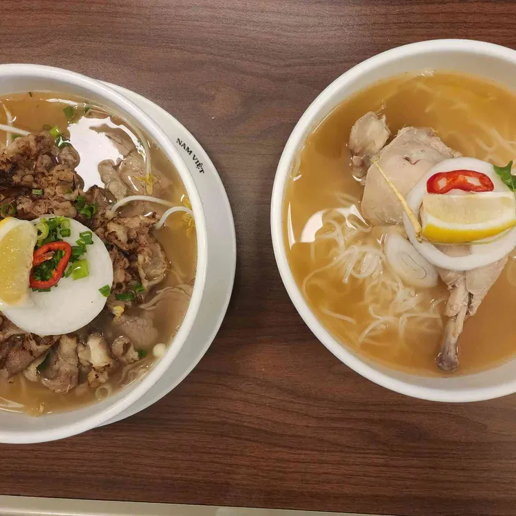 남월 사진