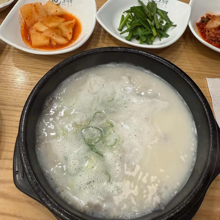 돈수백 사진
