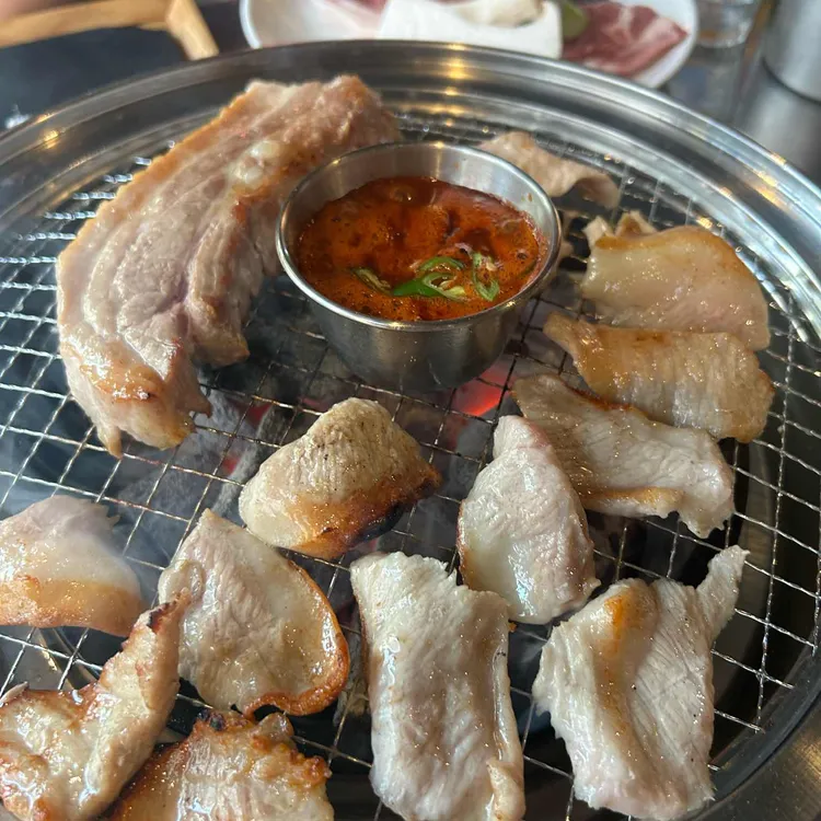 반지하 사진