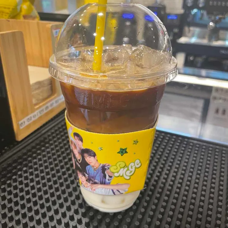 메가커피 사진