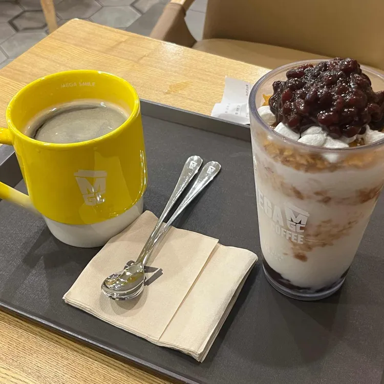 메가커피 사진