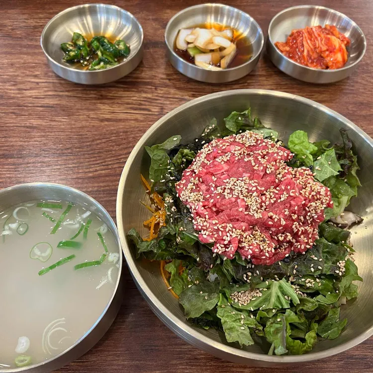 천우 사진