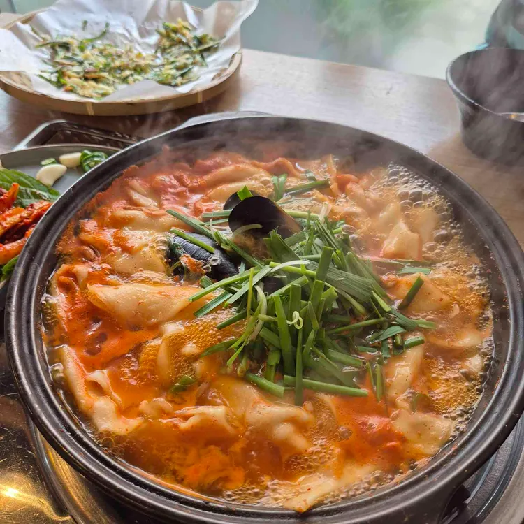 오한순손수제비 사진