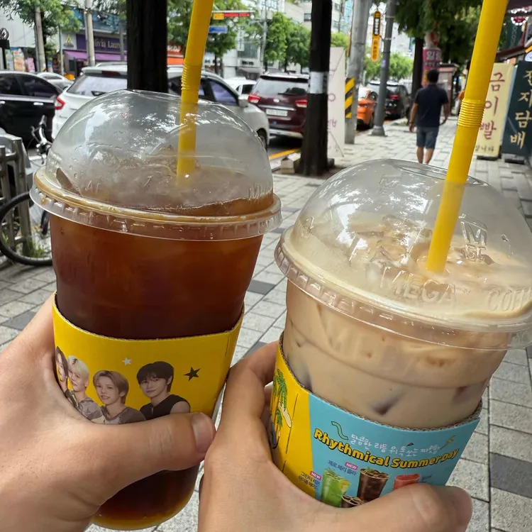 메가커피 사진