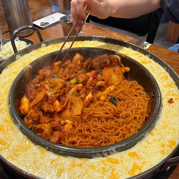 유가네닭갈비 사진