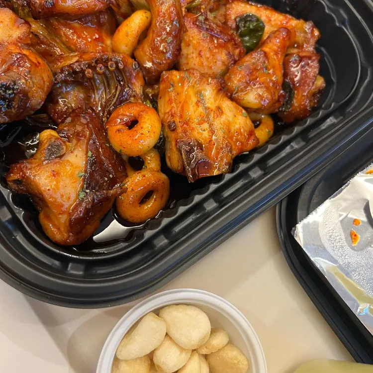 기영이 숯불두마리치킨 사진