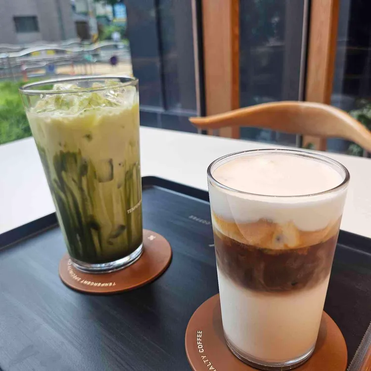 텐퍼센트커피 사진