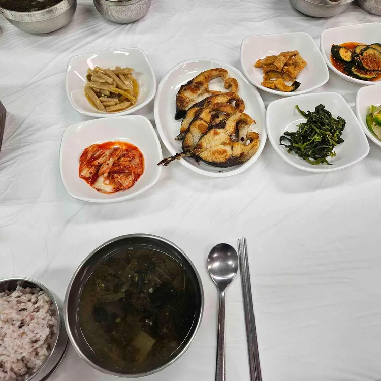 맛집 만원의 행복 사진