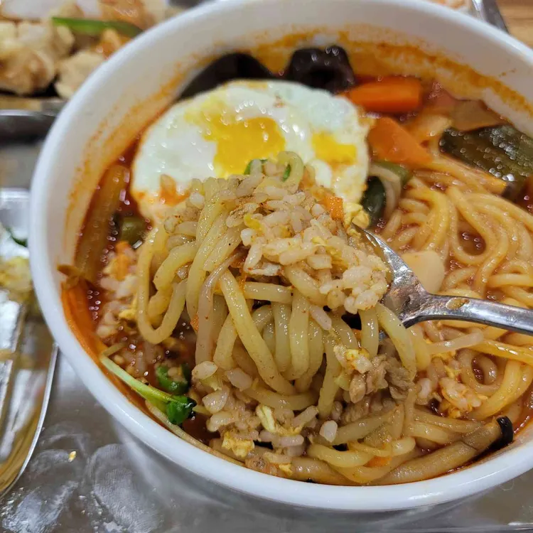신얼큰이짬뽕 사진