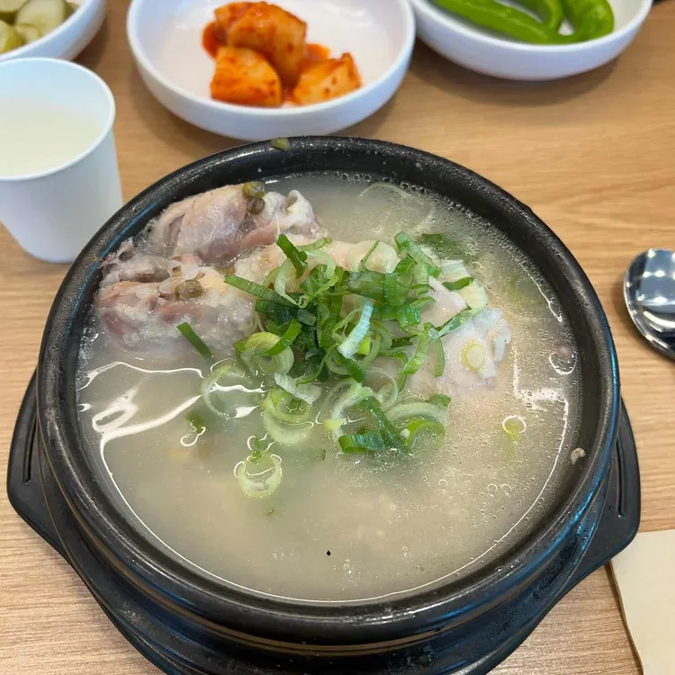 이우철한방누룽지삼계탕 사진