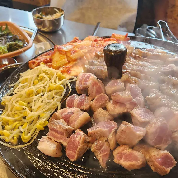 목구멍 사진