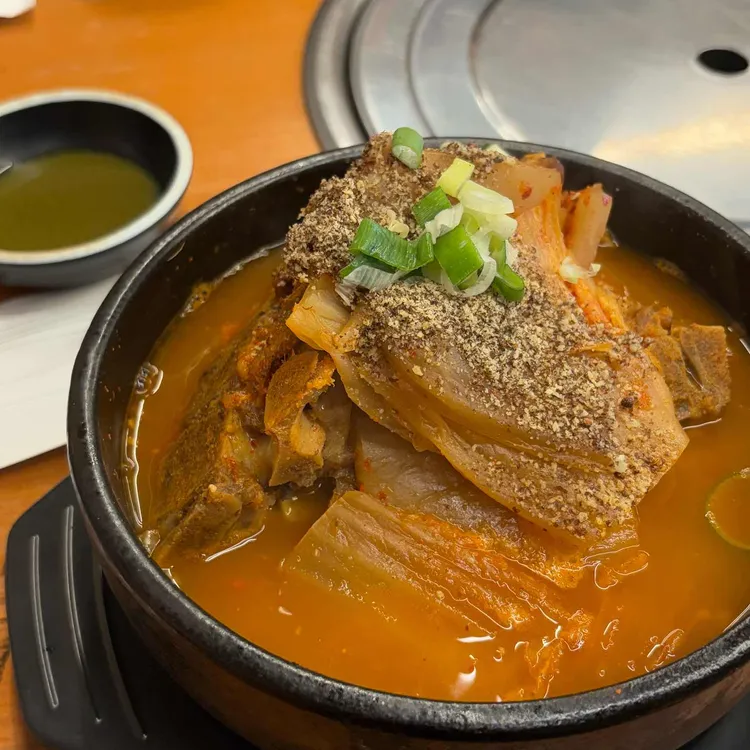 첨단돌솥감자탕 사진